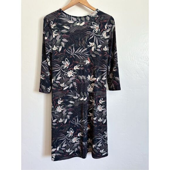 Garnet Hill seamed knit trapeze dress size small - Picture 8 of 8